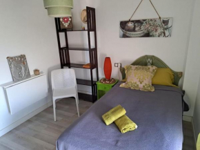 RoomHoliday J&A